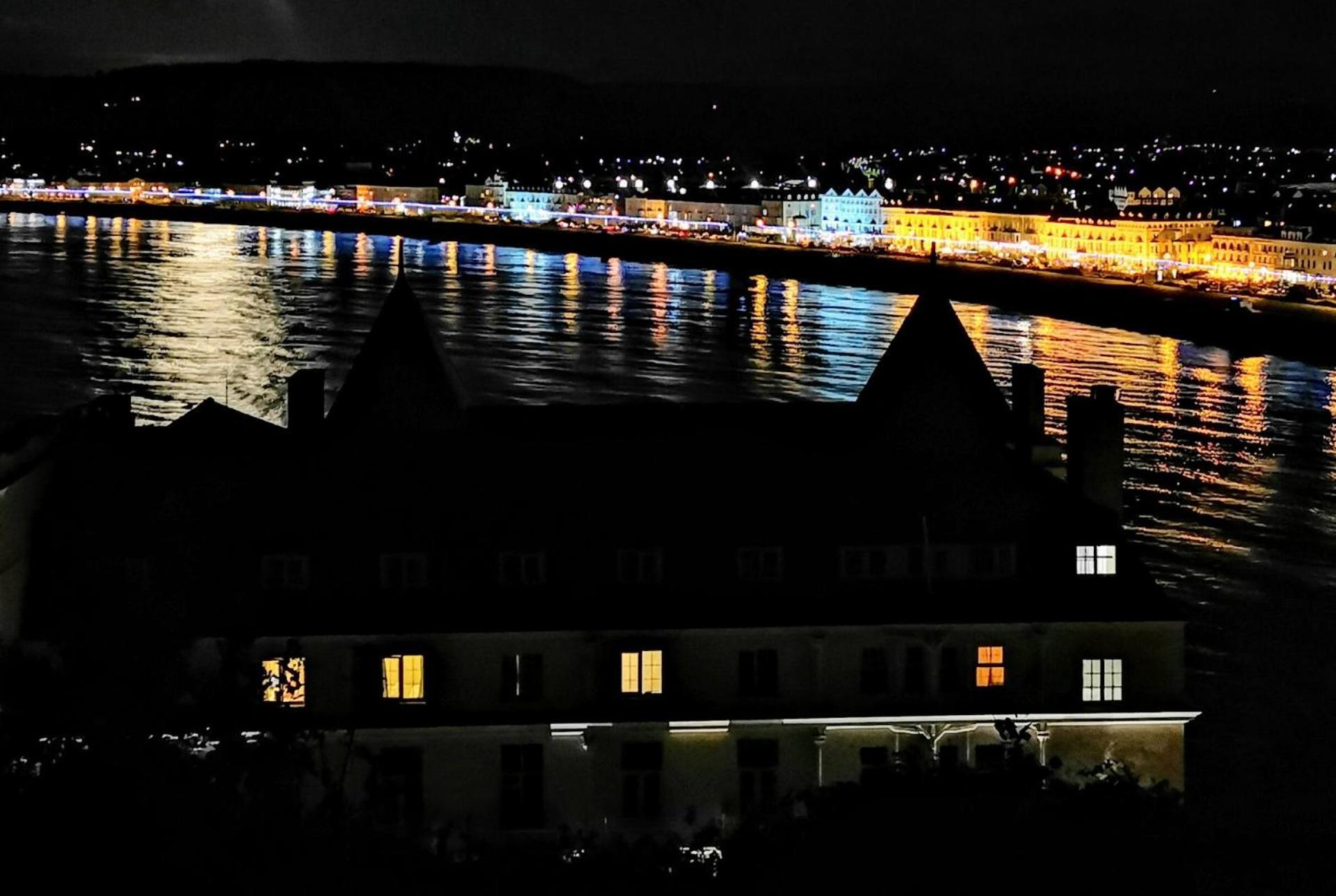Bron Orme Private Hotel Лландидно Екстер'єр фото